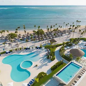 Resort Serenade & *****