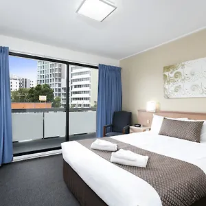 Motel The Metropolitan Spring Hill ***